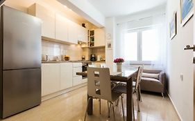 Stine Apartment